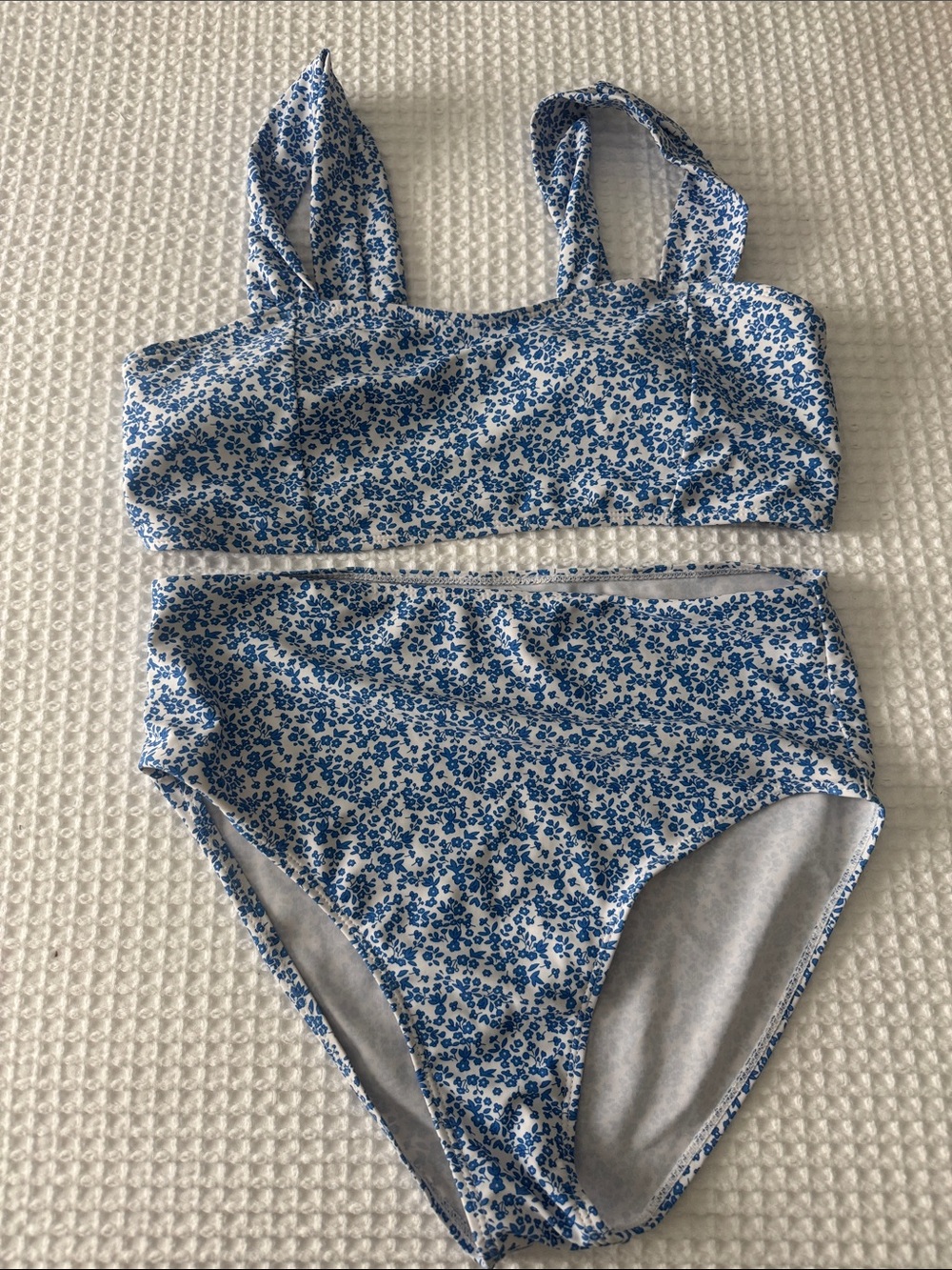 Blue Floral Two-Piece Swimsuit Bikini Set